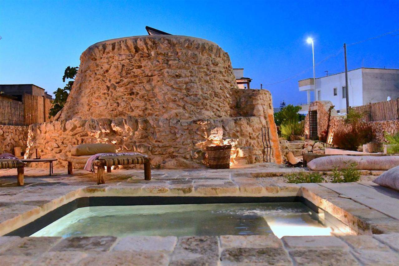 Trullo Santovia Bed & Breakfast Sant Isidoro  Eksteriør bilde