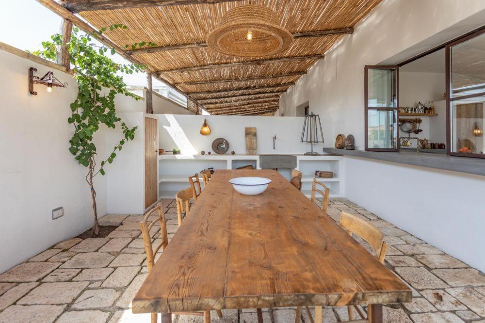 Trullo Santovia Bed & Breakfast Sant Isidoro  Eksteriør bilde