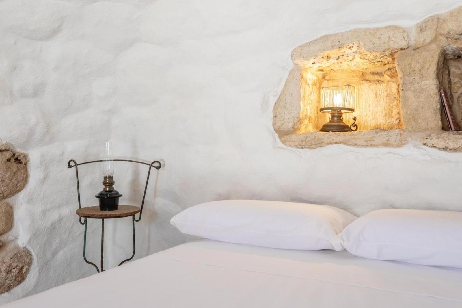 Trullo Santovia Bed & Breakfast Sant Isidoro  Eksteriør bilde