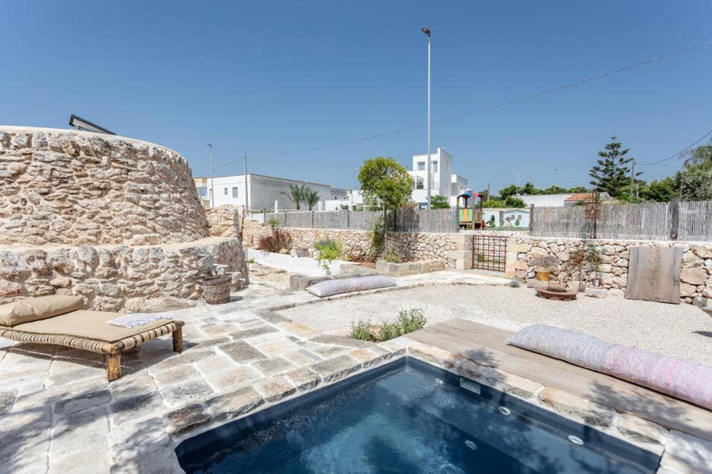Trullo Santovia Bed & Breakfast Sant Isidoro  Eksteriør bilde