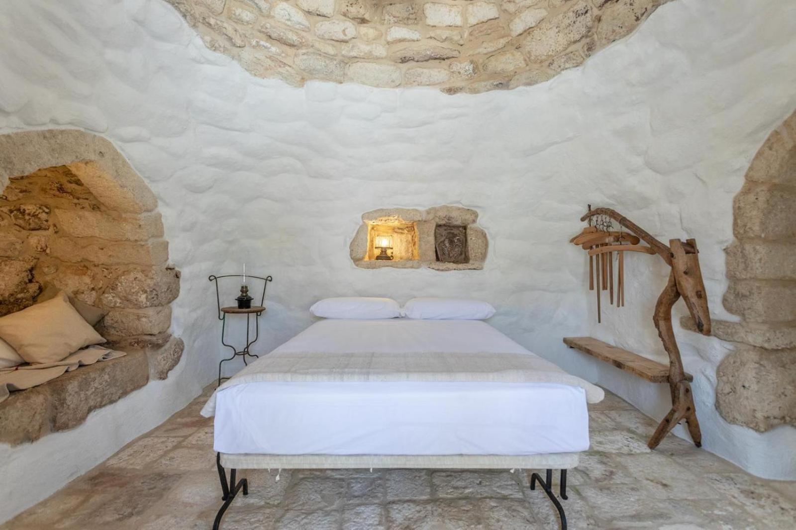 Trullo Santovia Bed & Breakfast Sant Isidoro  Eksteriør bilde